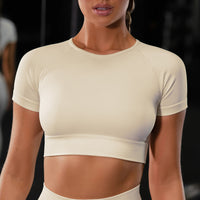 Seamless Short-Sleeve Yoga Set — image 7