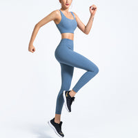 Stretchy Quick-Dry Yoga Suit — image 5