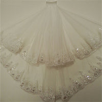 Short Lace Wedding Veil — image 5