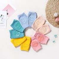 Baby Terry Crawling Knee Pads — image 3