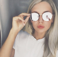 Women’s Retro Round Sunglasses — image 2