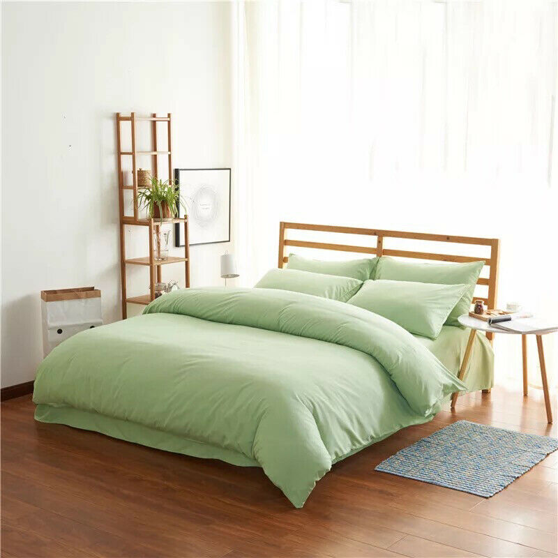 Modern Four-Piece Polyester Bedding Set — image 6