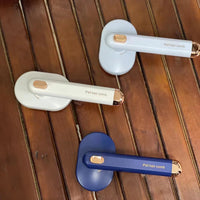 Self-Cleaning Pet Grooming Brush — image 4