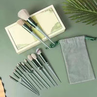 13-Piece Makeup Brush Set — image 4