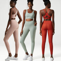 Women’s Large Sports Bra and Pants Set
