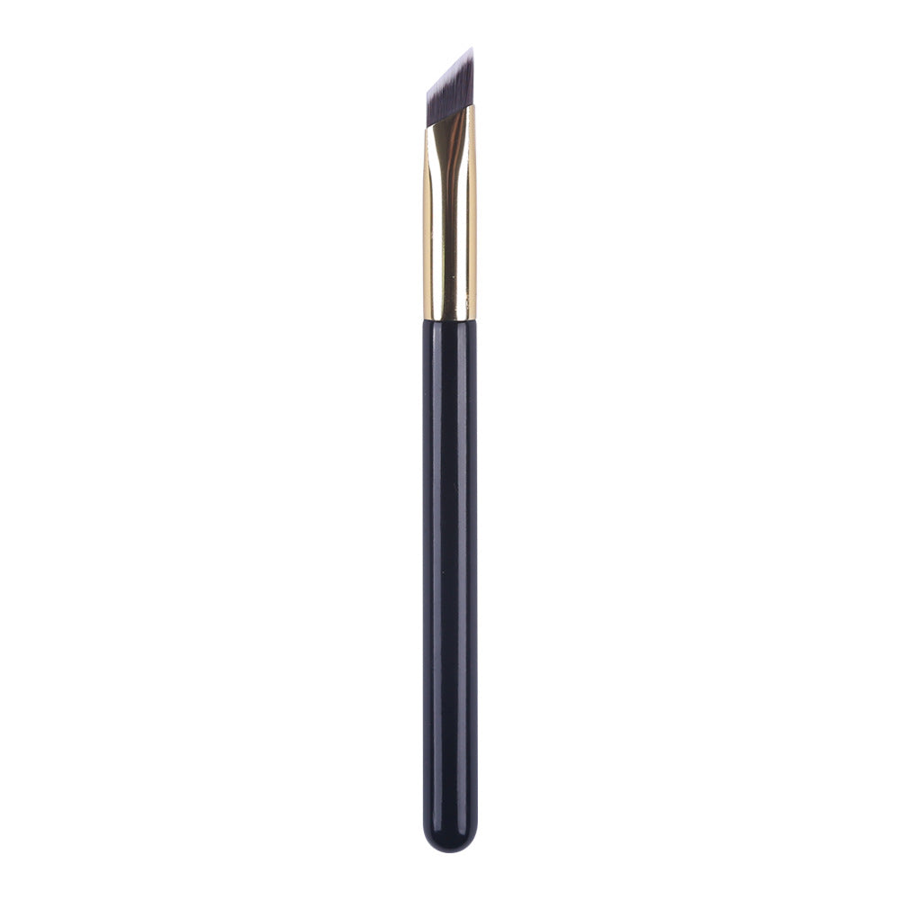 Angled Eyebrow and Hairline Brush — image 11